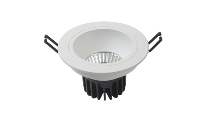 LED 4寸 9W cob深孔筒燈009系列開(kāi)孔120mm 黃光/白光/中性光